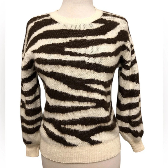 Wild Fable Women’s Zebra Print Oversized Sweater - Picture 1 of 7